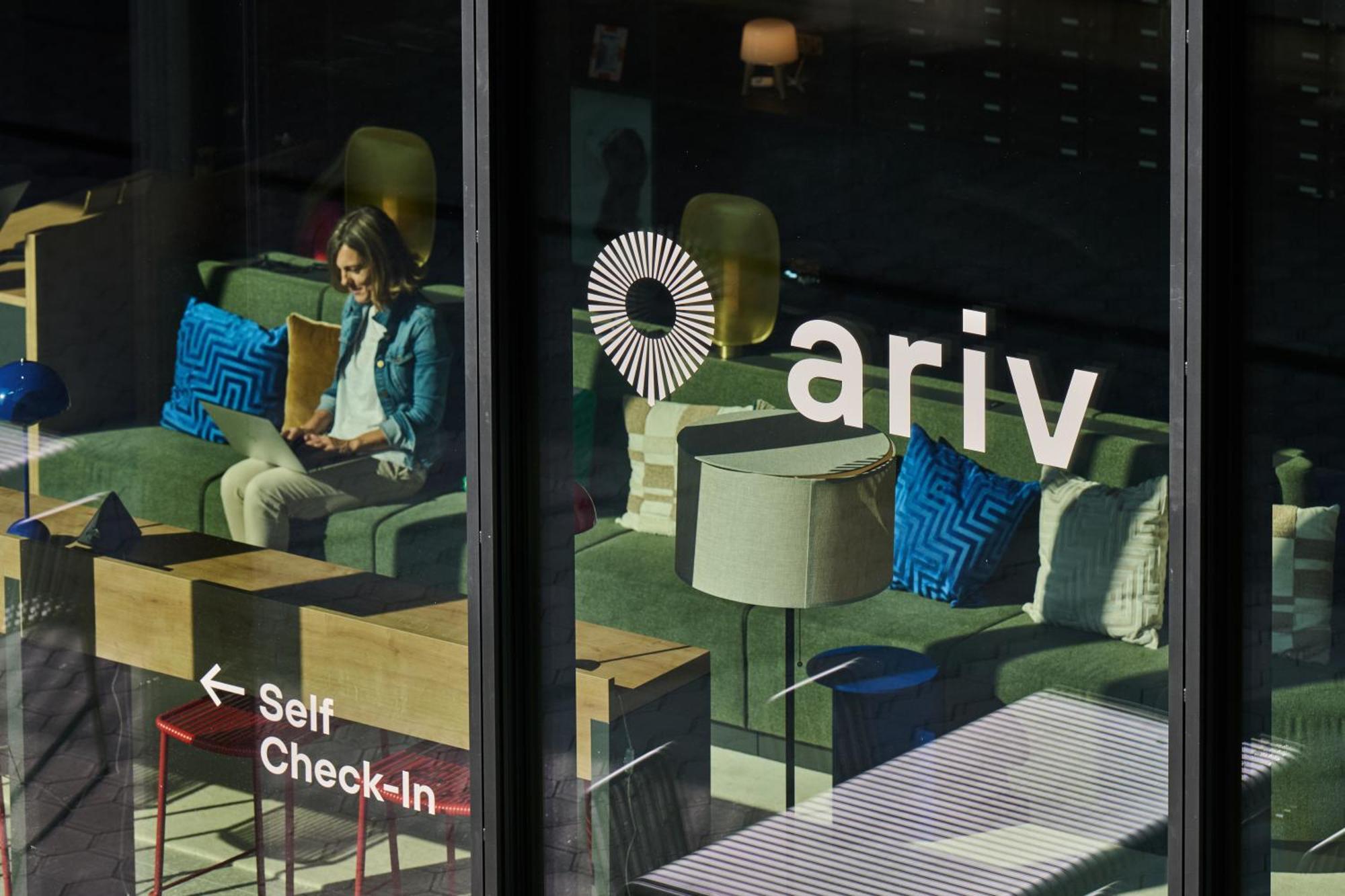 Ariv Design Hotel Zug Steinhausen Exterior photo